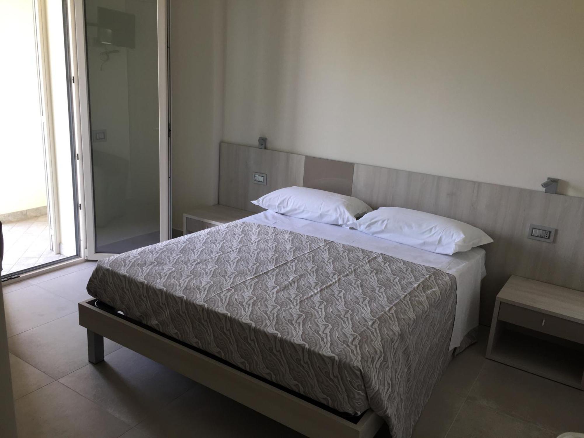 3 Oblo Apartment