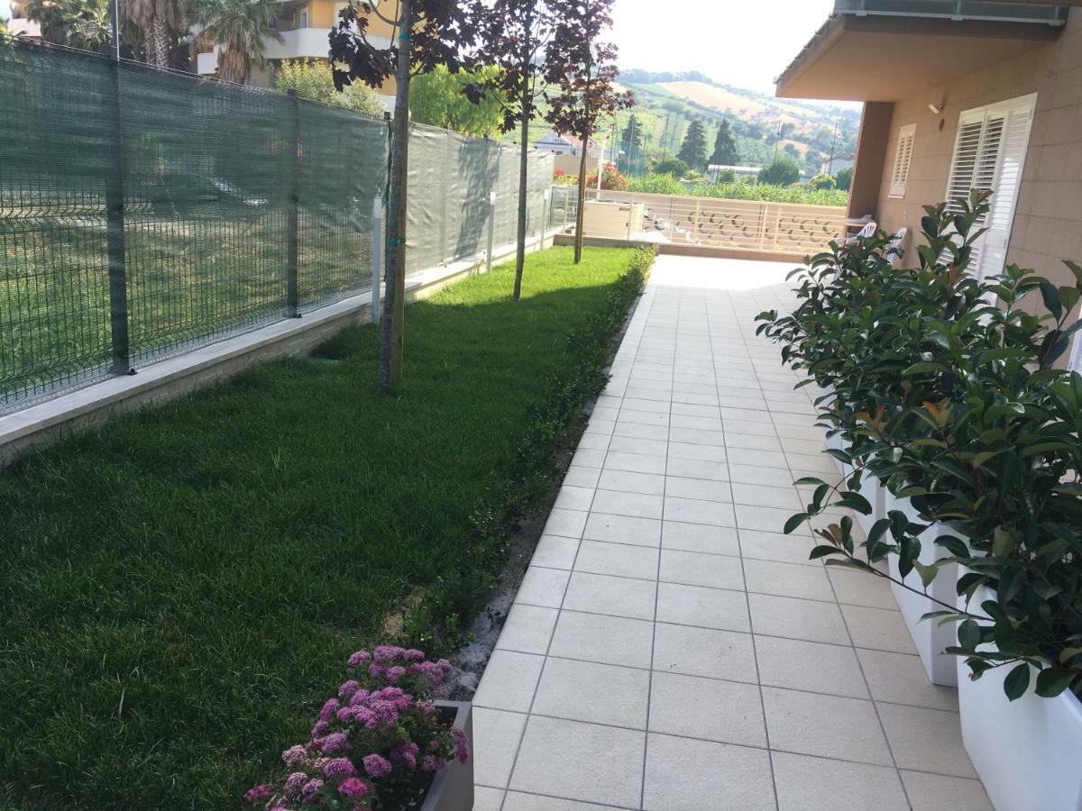 3 Oblo Apartment *